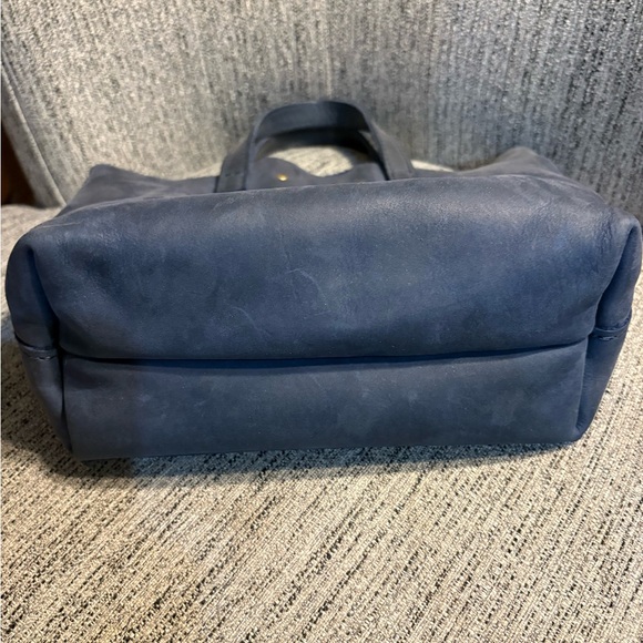 Portland Leather Crossbody Tote - Medium - Deep Water color - Picture 6 of 7